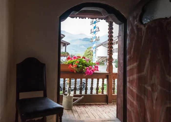 Apartment Schusterhäusl - Urlaub Im Oberbayerischen Baudenkmal Samerberg