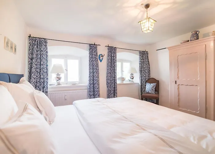 Apartment Schusterhäusl - Urlaub Im Oberbayerischen Baudenkmal