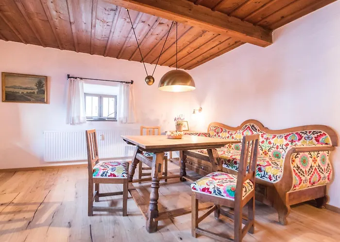 Apartment Schusterhäusl - Urlaub Im Oberbayerischen Baudenkmal