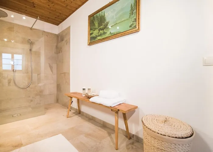 Apartment Schusterhäusl - Urlaub Im Oberbayerischen Baudenkmal Samerberg