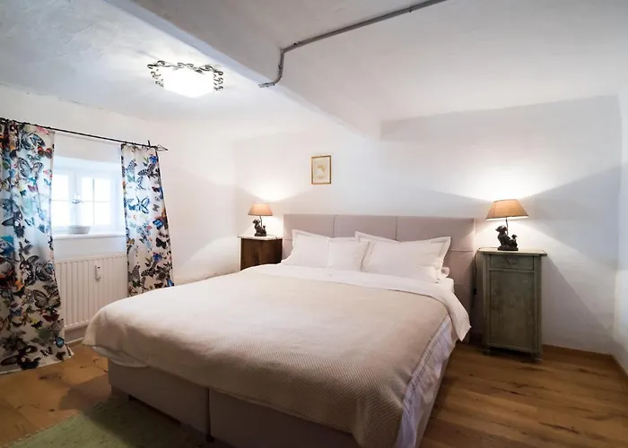 Apartmán Schusterhaeusl - Urlaub Im Oberbayerischen Baudenkmal Samerberg